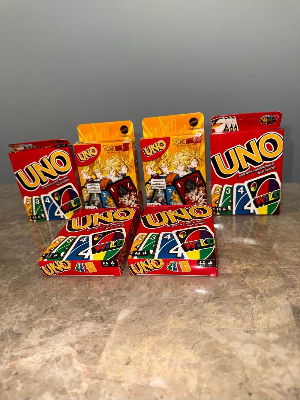Lot of 6 UNO Card Games 4 with Customizable Wild cards & 2 dragon ball Z (Lot)